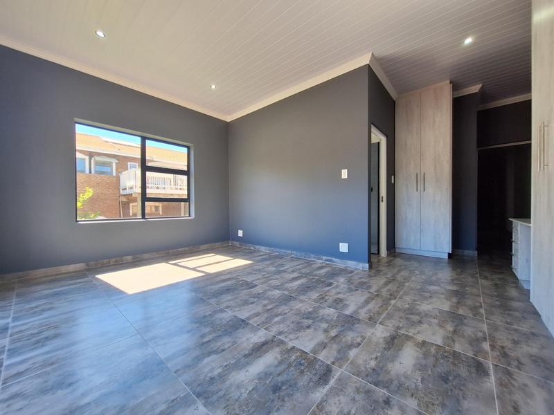 3 Bedroom Property for Sale in Island View Western Cape